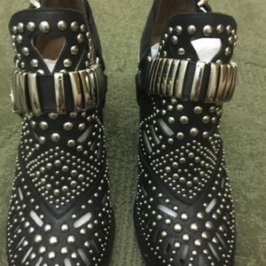 Jeffrey Campbell Calhoun Bootie Size 9